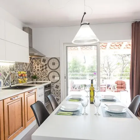 Beachside Marko Apartman *