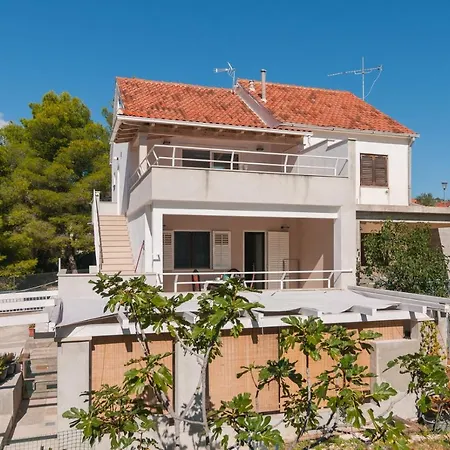 Beachside Villa Marko * Milna (Brac)