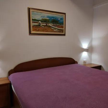 Beachside Villa Marko Apartment