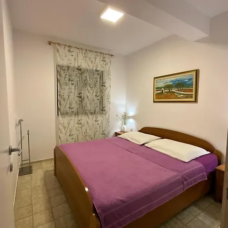 Apartment Beachside Villa Marko *