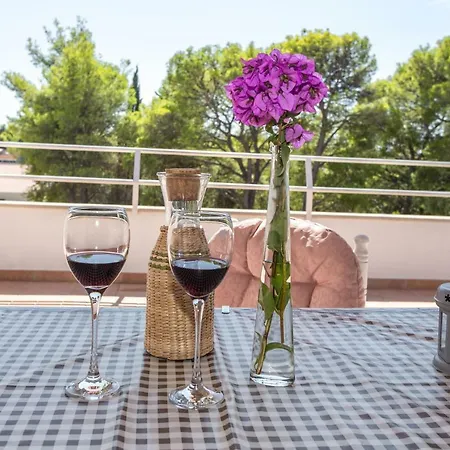 Apartment Beachside Villa Marko Milna (Brac)