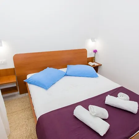 Beachside Villa Marko Apartman